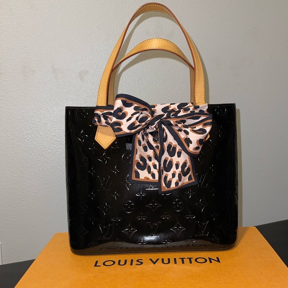 Louis Vuitton Handbags - Louis Vuitton Vernis Houston
